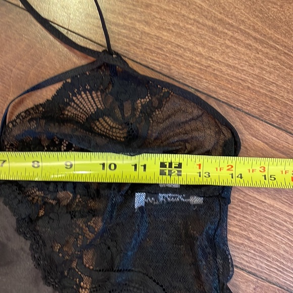 Sexy satin and lace slip new without tags - Picture 7 of 14